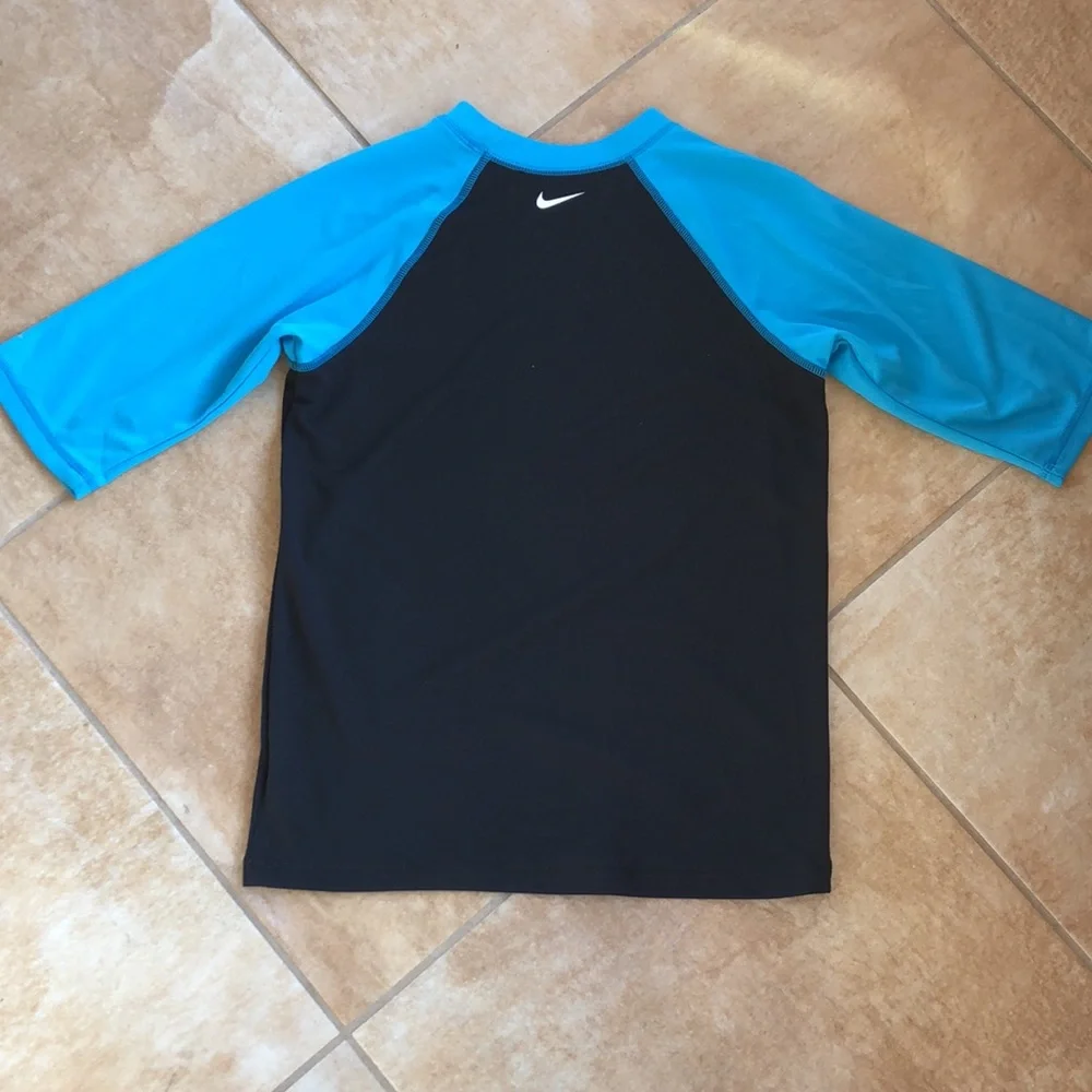 Nike black and teal rashguard size large